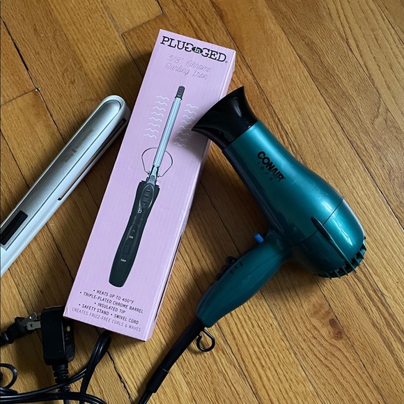Remington Accessories - Package!Plugged 3/8 Curling Iron/Remington straightener/Conair blow dryer(used)